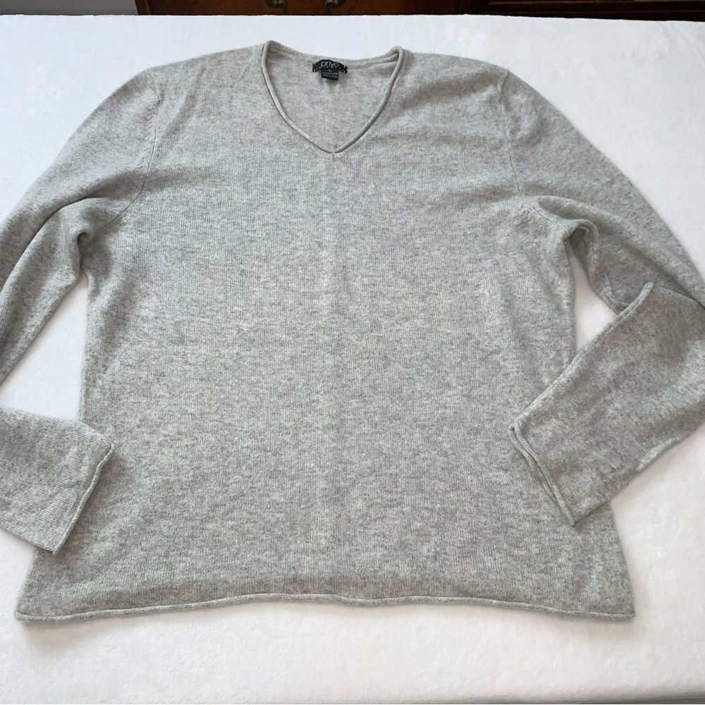 Prive 100% Cashmere Gray Knit Long Sleeve V-Neck Pullover Sweater large